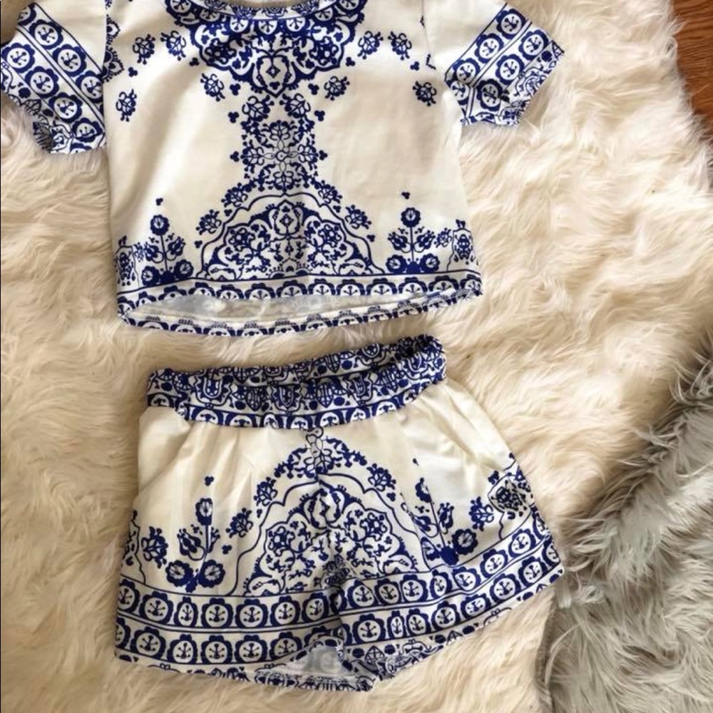 Beautiful Two set